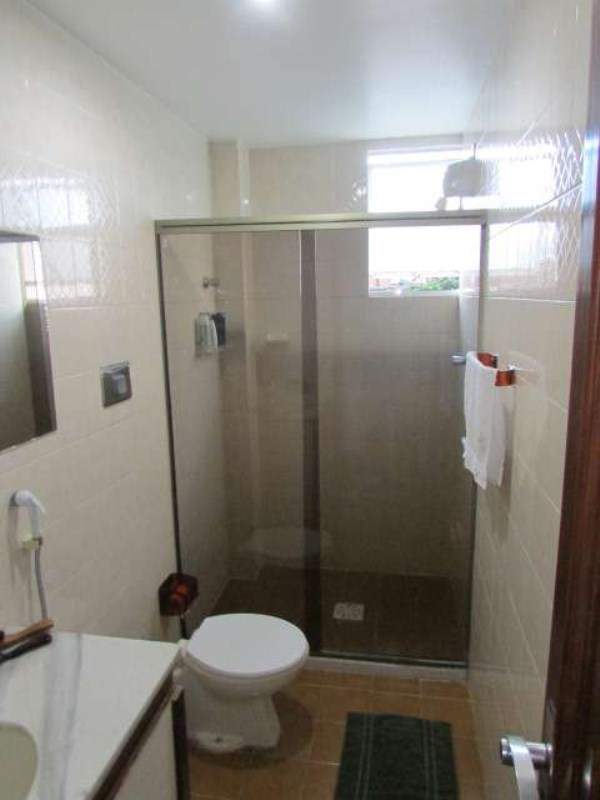 Apartamento à venda com 3 quartos, 136m² - Foto 7