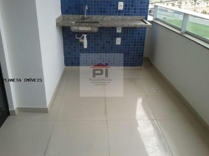 Apartamento à venda com 2 quartos, 68m² - Foto 7