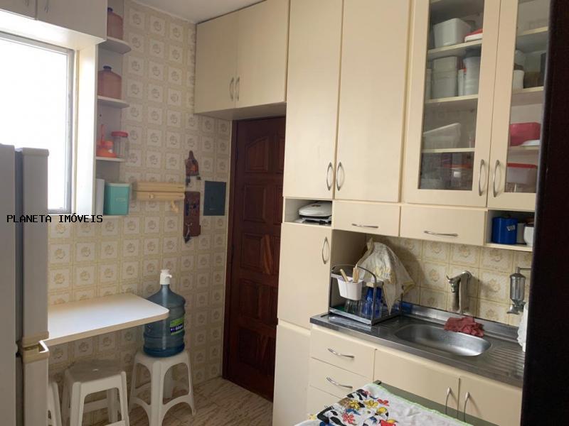 Apartamento à venda com 2 quartos, 85m² - Foto 10