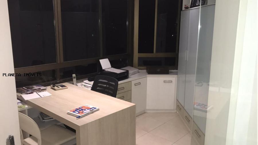 Apartamento à venda com 4 quartos, 250m² - Foto 19