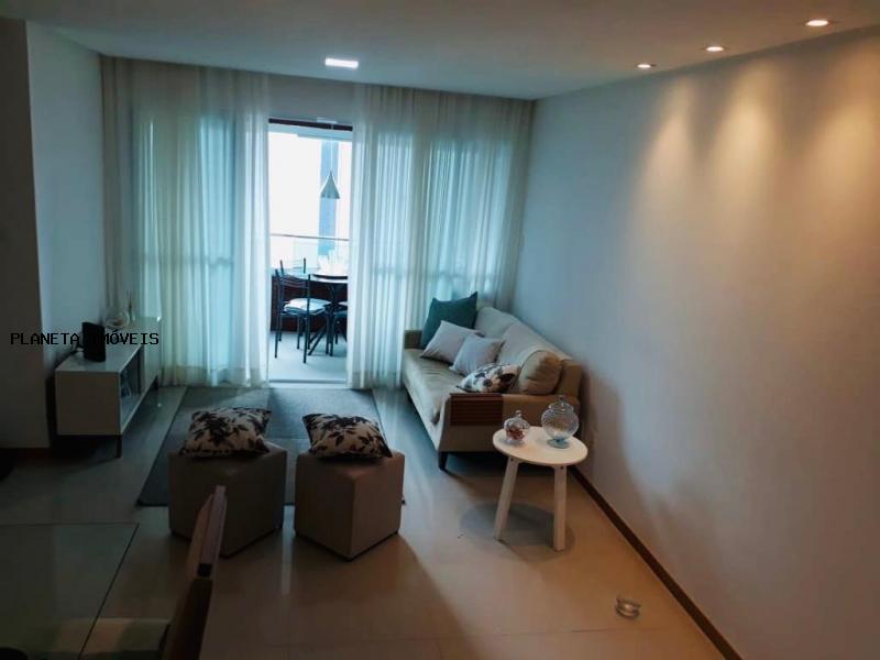 Apartamento à venda com 2 quartos, 72m² - Foto 3