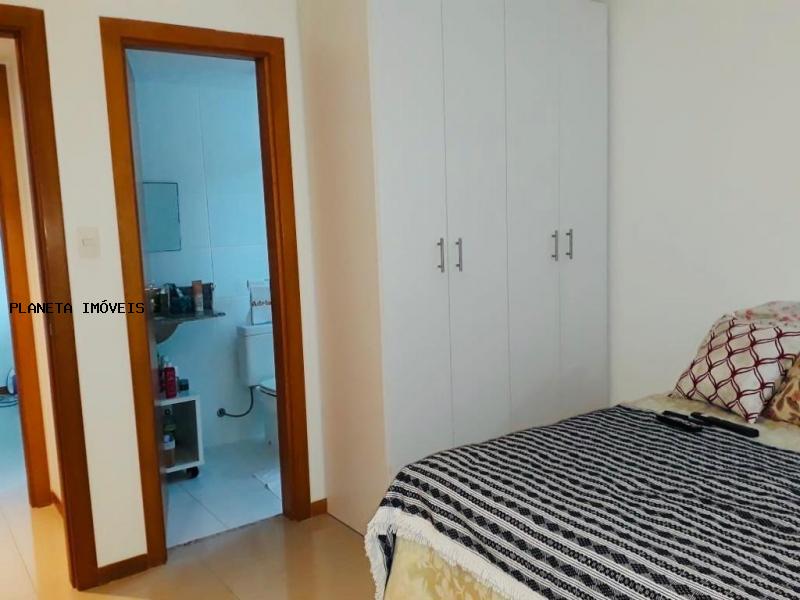 Apartamento à venda com 2 quartos, 72m² - Foto 9