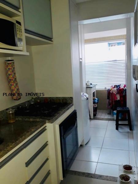 Apartamento à venda com 2 quartos, 72m² - Foto 14