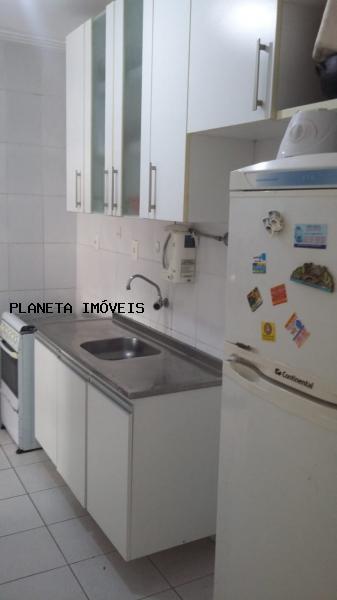 Apartamento à venda com 2 quartos, 72m² - Foto 7