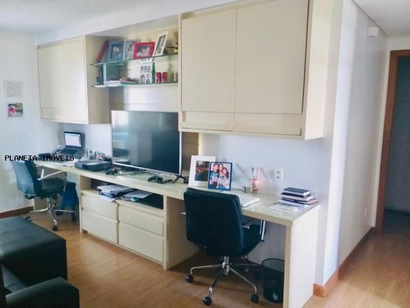 Apartamento à venda com 3 quartos, 163m² - Foto 10