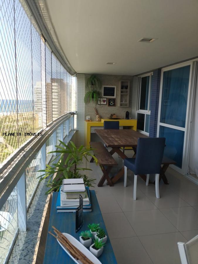 Apartamento à venda com 3 quartos, 163m² - Foto 2