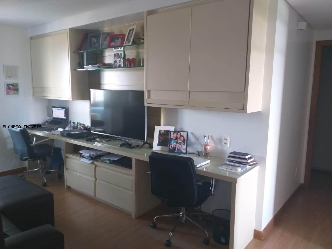 Apartamento à venda com 3 quartos, 163m² - Foto 11