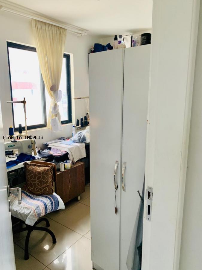 Apartamento à venda com 3 quartos, 87m² - Foto 11