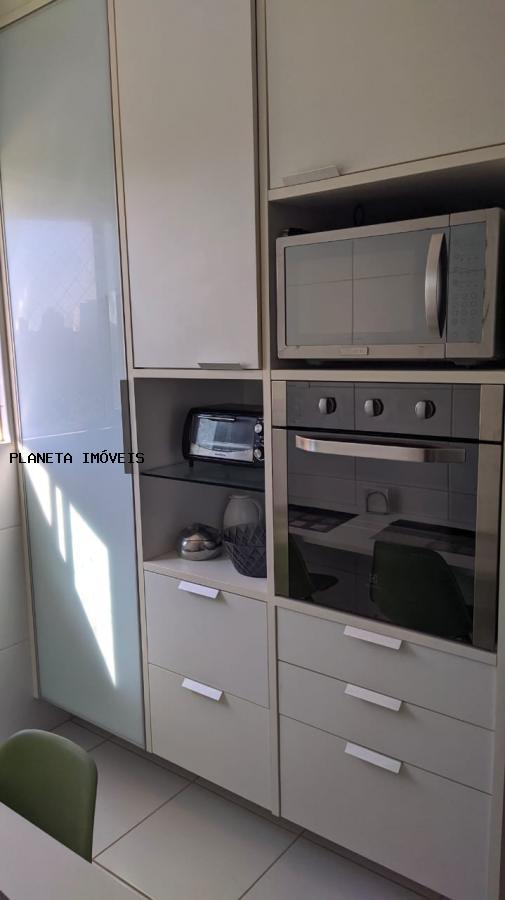 Apartamento à venda com 2 quartos, 72m² - Foto 18