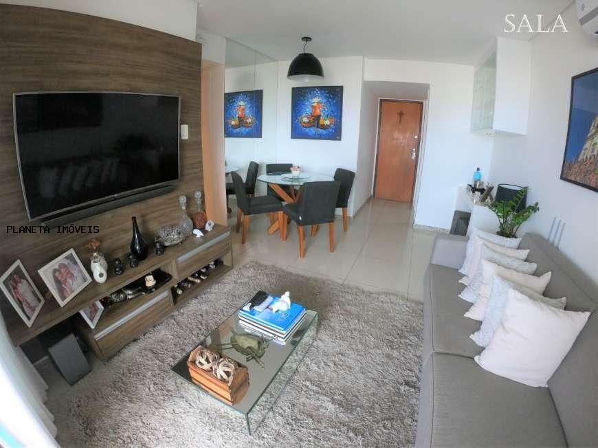 Apartamento à venda com 2 quartos, 70m² - Foto 1