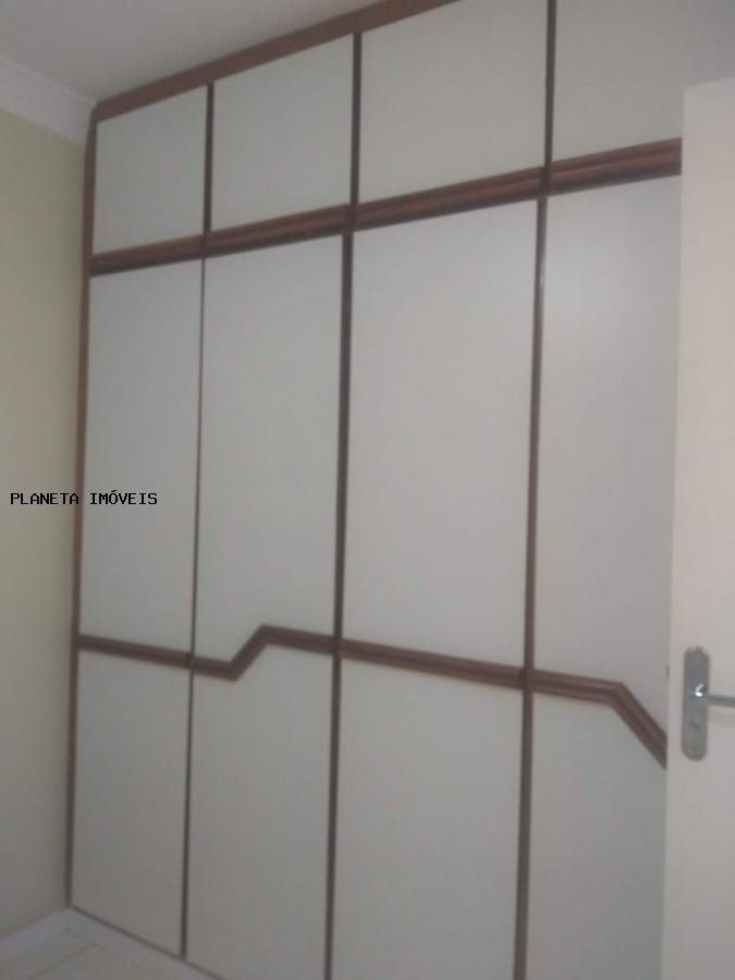 Apartamento à venda com 2 quartos, 70m² - Foto 7