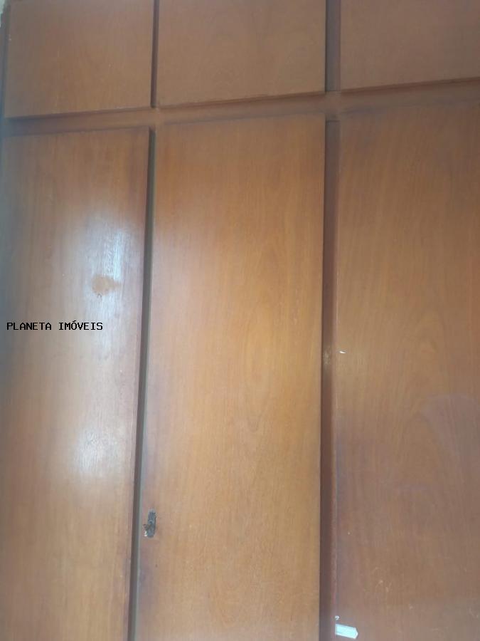 Apartamento à venda com 2 quartos, 70m² - Foto 9