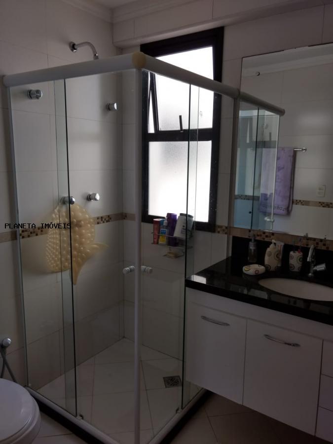 Apartamento à venda com 3 quartos, 117m² - Foto 23