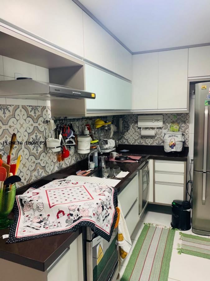 Apartamento à venda com 2 quartos, 82m² - Foto 9