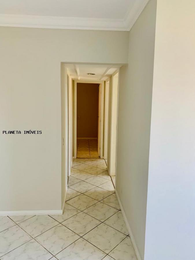 Apartamento à venda com 3 quartos, 82m² - Foto 2