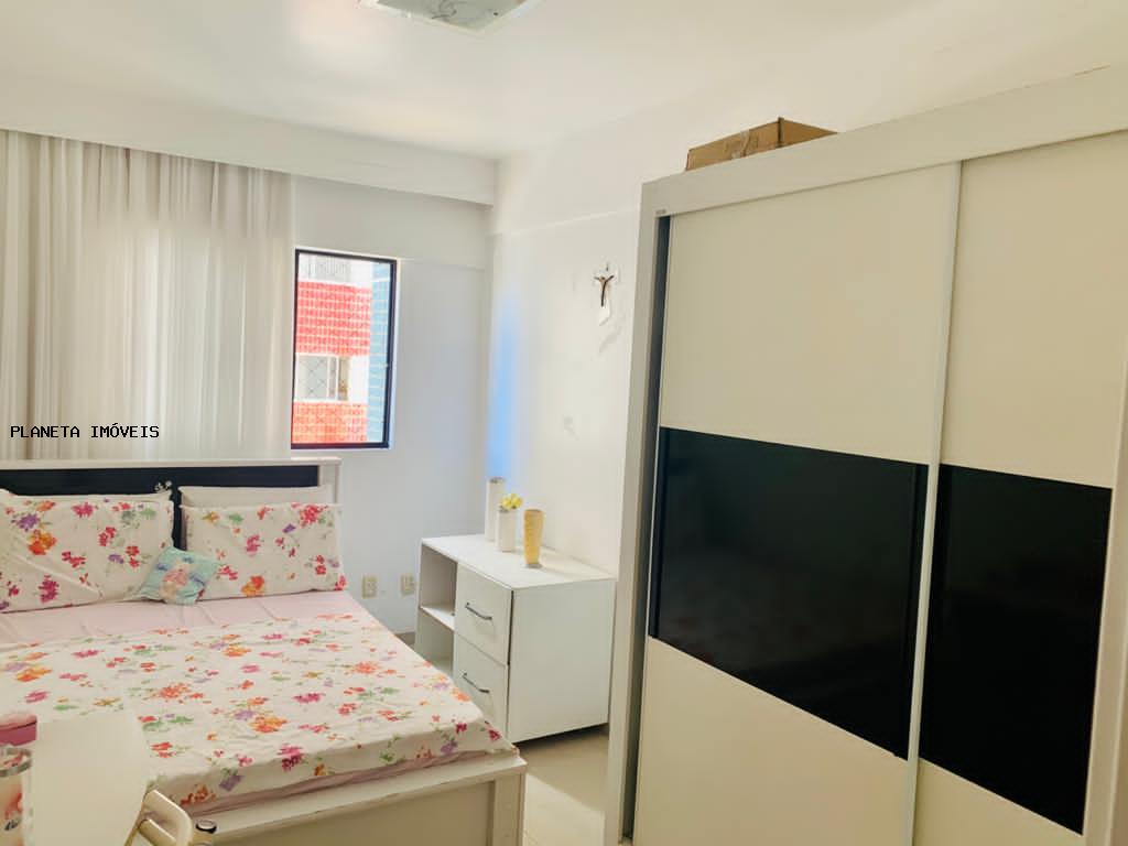 Apartamento à venda com 2 quartos, 68m² - Foto 4