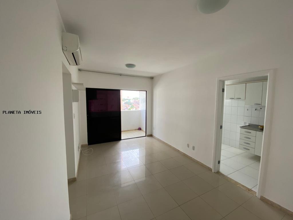 Apartamento à venda com 2 quartos, 72m² - Foto 1