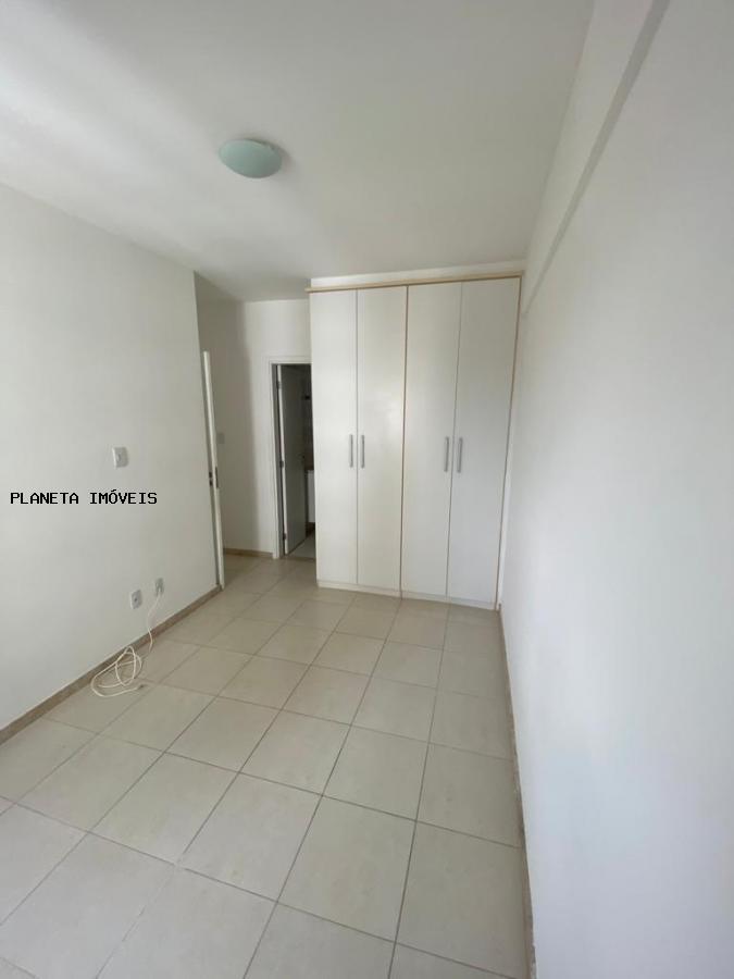 Apartamento à venda com 2 quartos, 72m² - Foto 5