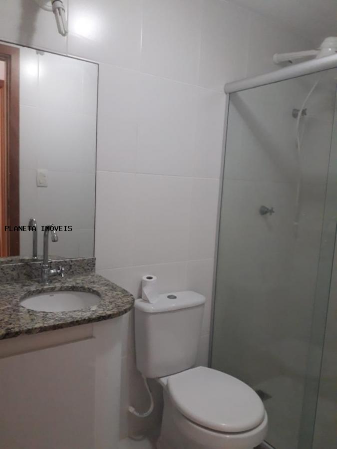 Apartamento à venda com 2 quartos, 70m² - Foto 8