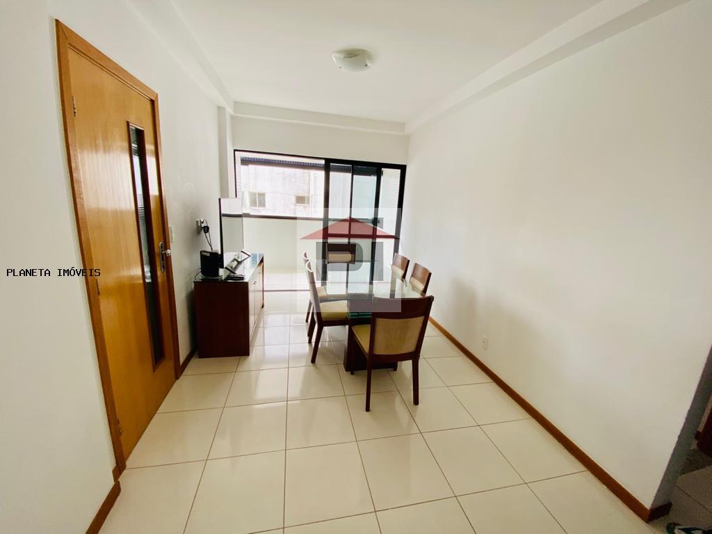 Apartamento à venda com 2 quartos, 65m² - Foto 1