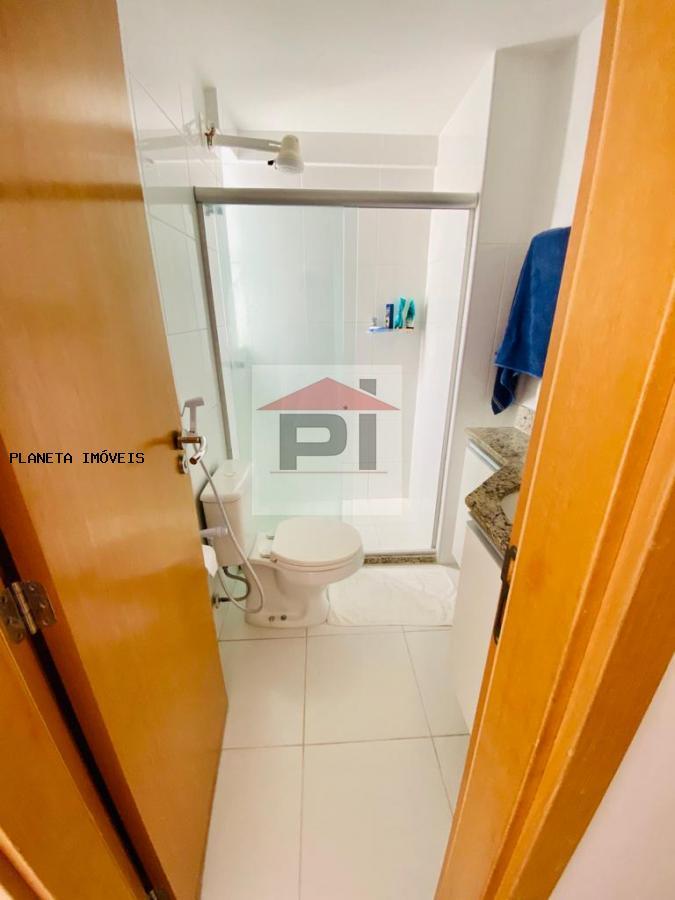 Apartamento à venda com 2 quartos, 65m² - Foto 9