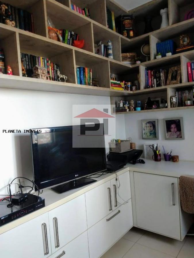 Apartamento à venda com 3 quartos, 86m² - Foto 11