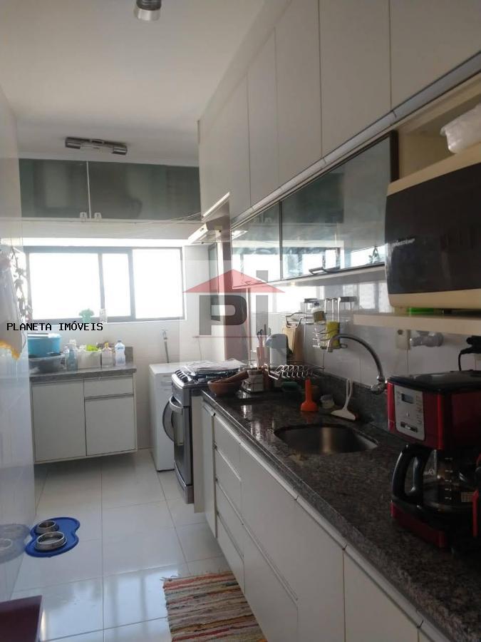 Apartamento à venda com 3 quartos, 86m² - Foto 16