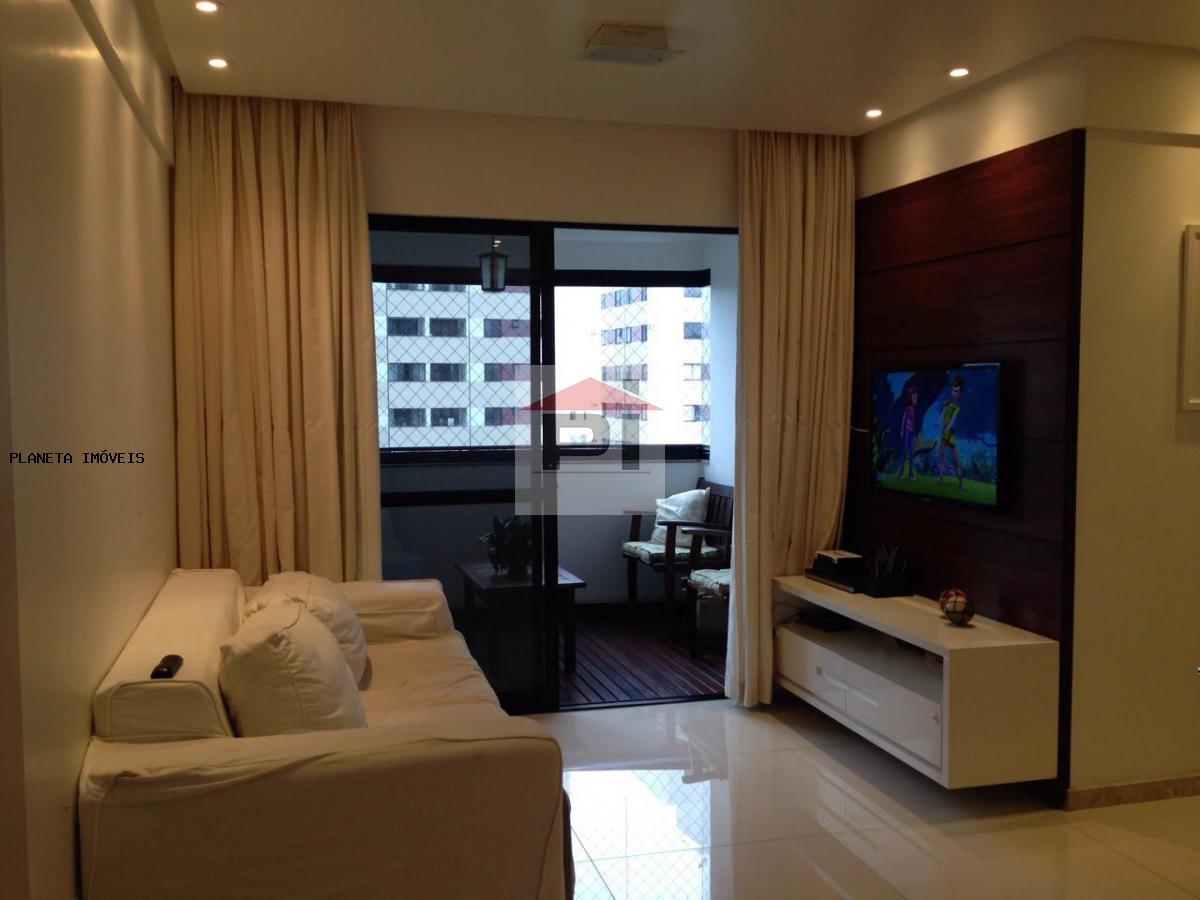 Apartamento à venda com 3 quartos, 82m² - Foto 1