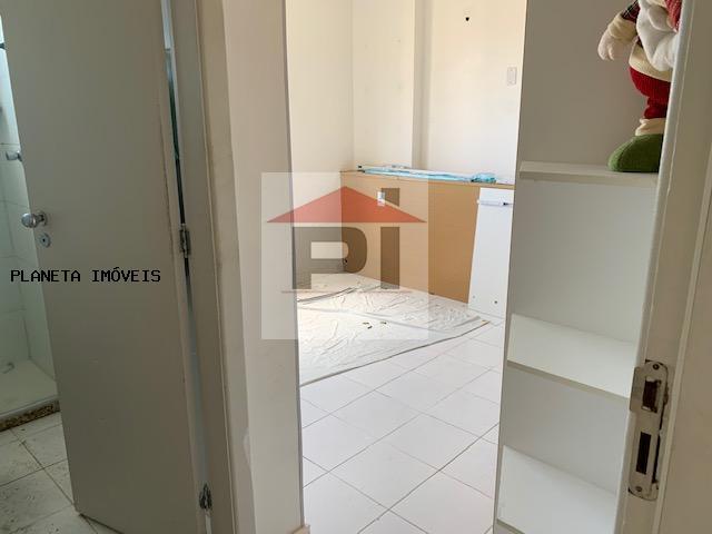 Apartamento à venda com 3 quartos, 82m² - Foto 10