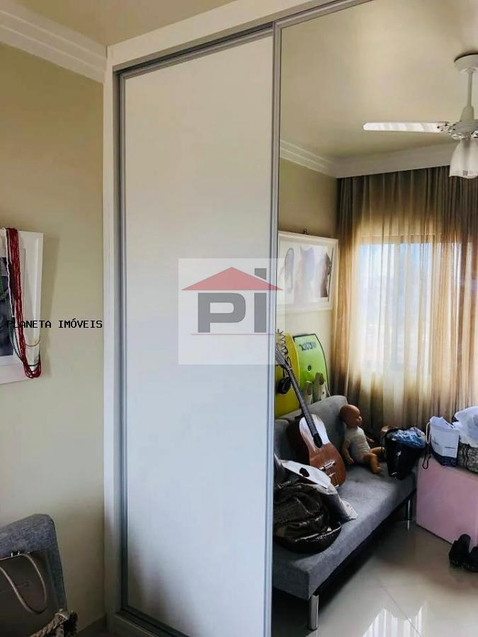 Apartamento à venda com 3 quartos, 100m² - Foto 9