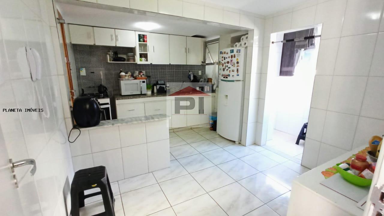 Apartamento à venda com 2 quartos, 80m² - Foto 6