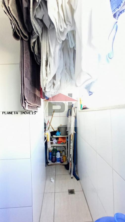 Apartamento à venda com 2 quartos, 80m² - Foto 9