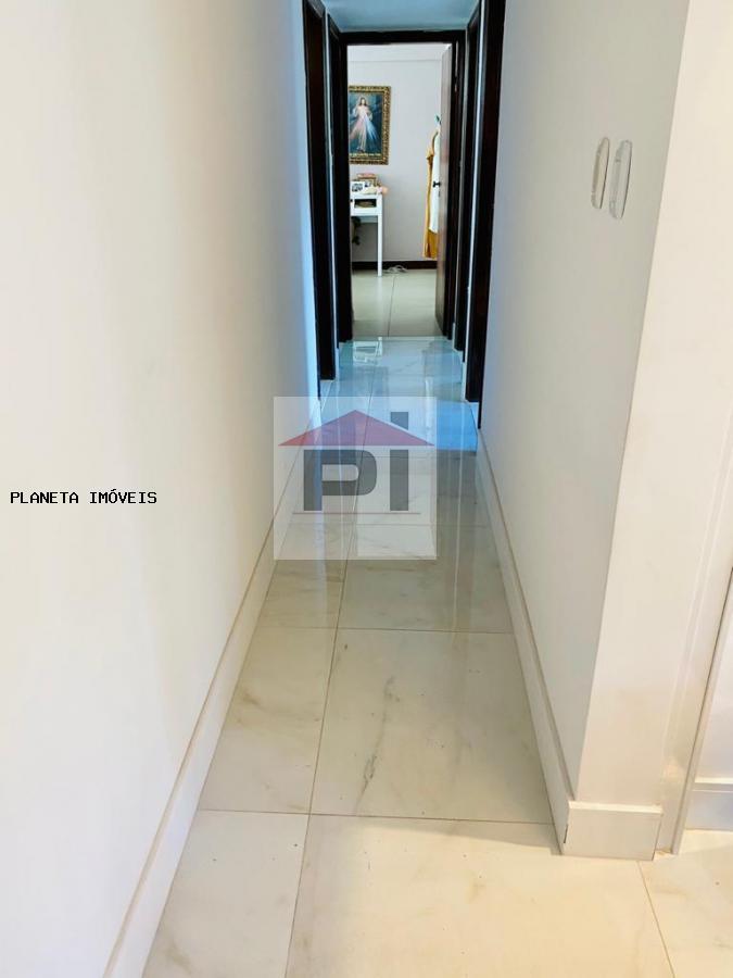 Apartamento à venda com 4 quartos, 180m² - Foto 6