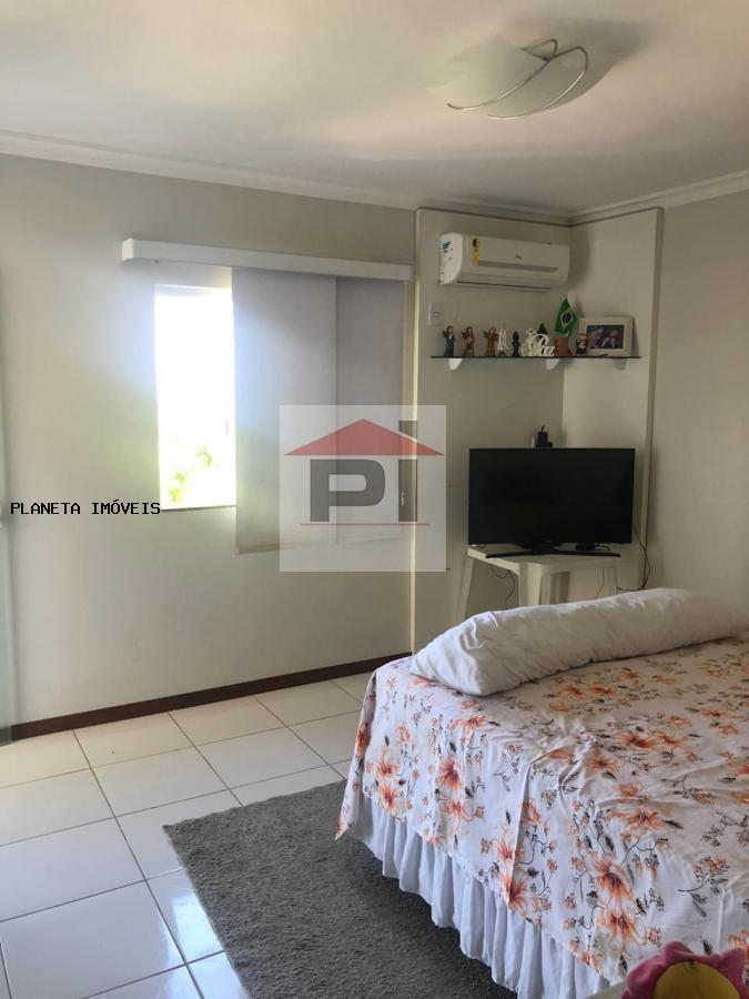 Casa de Condomínio à venda com 4 quartos, 177m² - Foto 11