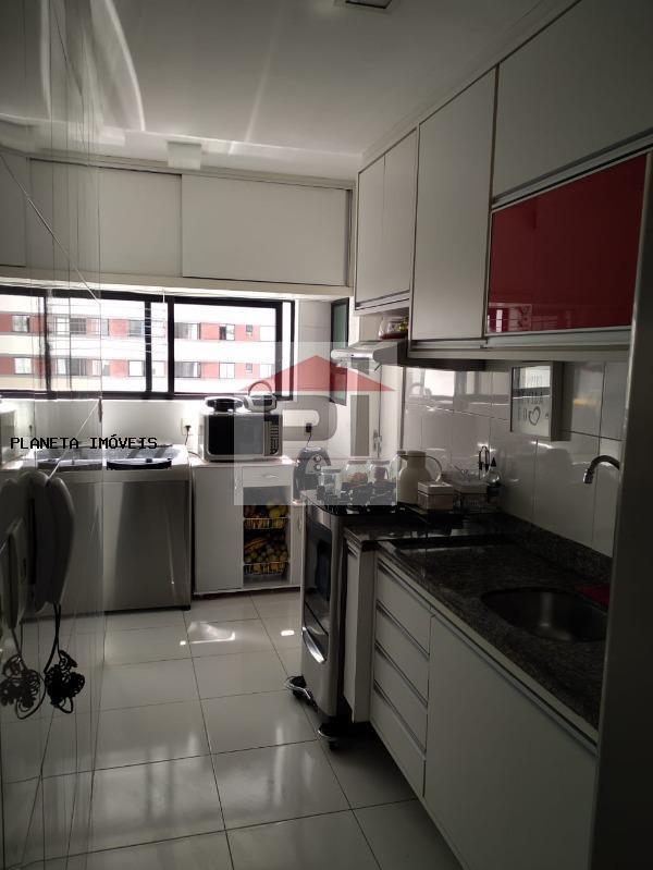 Apartamento à venda com 3 quartos, 86m² - Foto 12