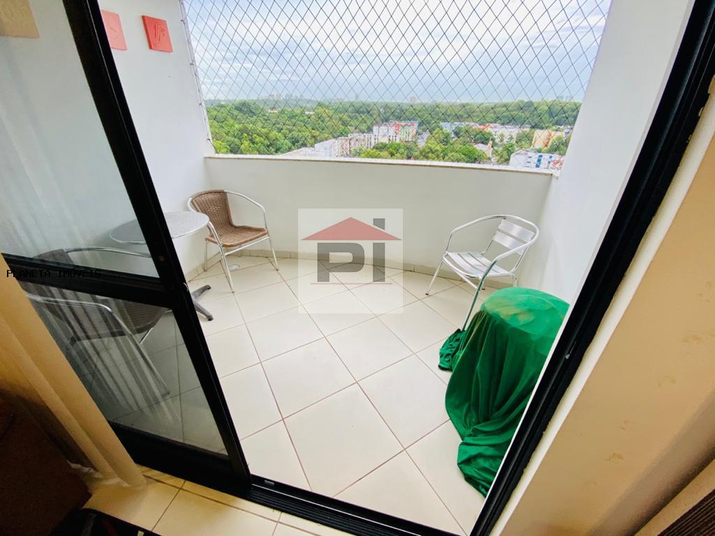 Apartamento à venda com 3 quartos, 79m² - Foto 2