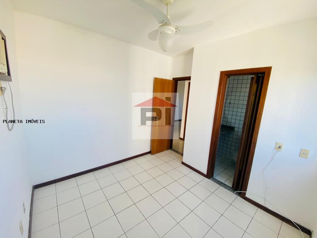 Apartamento à venda com 3 quartos, 70m² - Foto 3