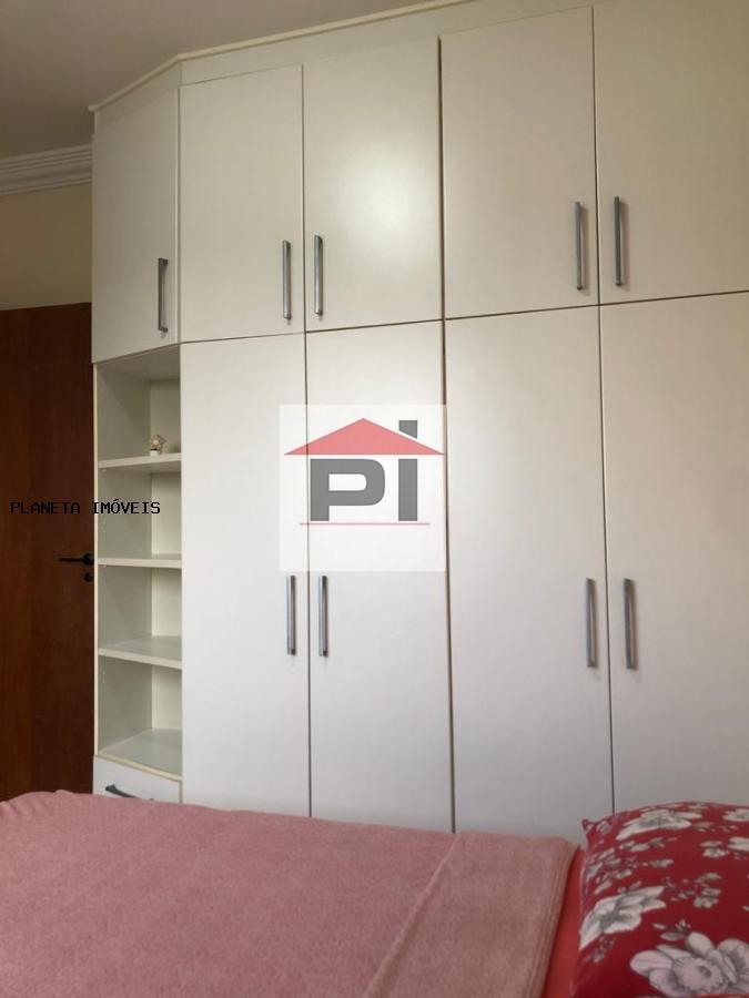 Apartamento à venda com 3 quartos, 70m² - Foto 4