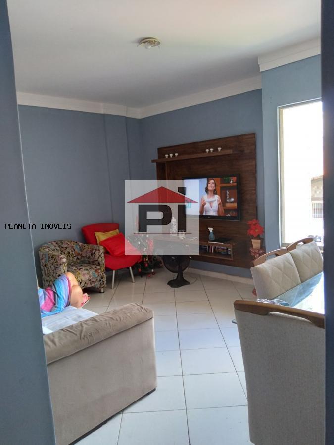 Apartamento à venda com 2 quartos, 78m² - Foto 1