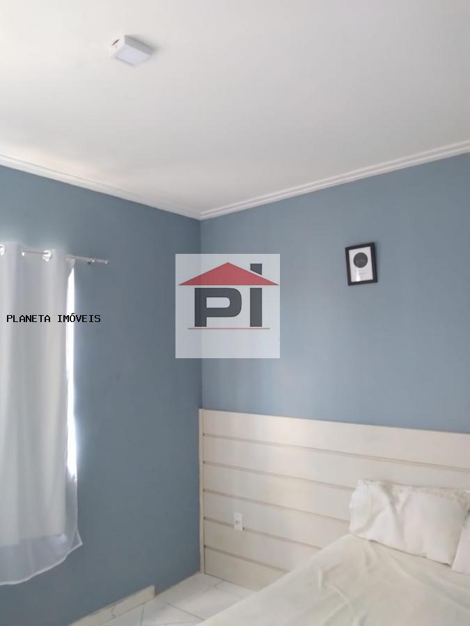 Apartamento à venda com 2 quartos, 78m² - Foto 4