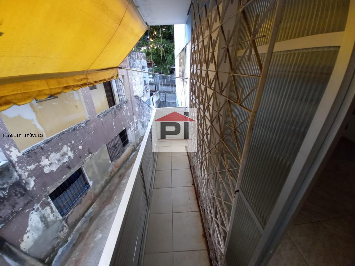 Apartamento à venda com 3 quartos, 70m² - Foto 3