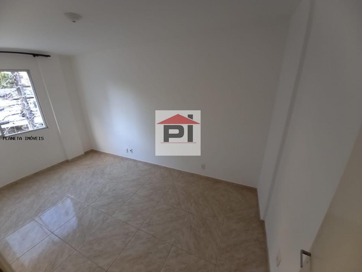 Apartamento à venda com 3 quartos, 70m² - Foto 8