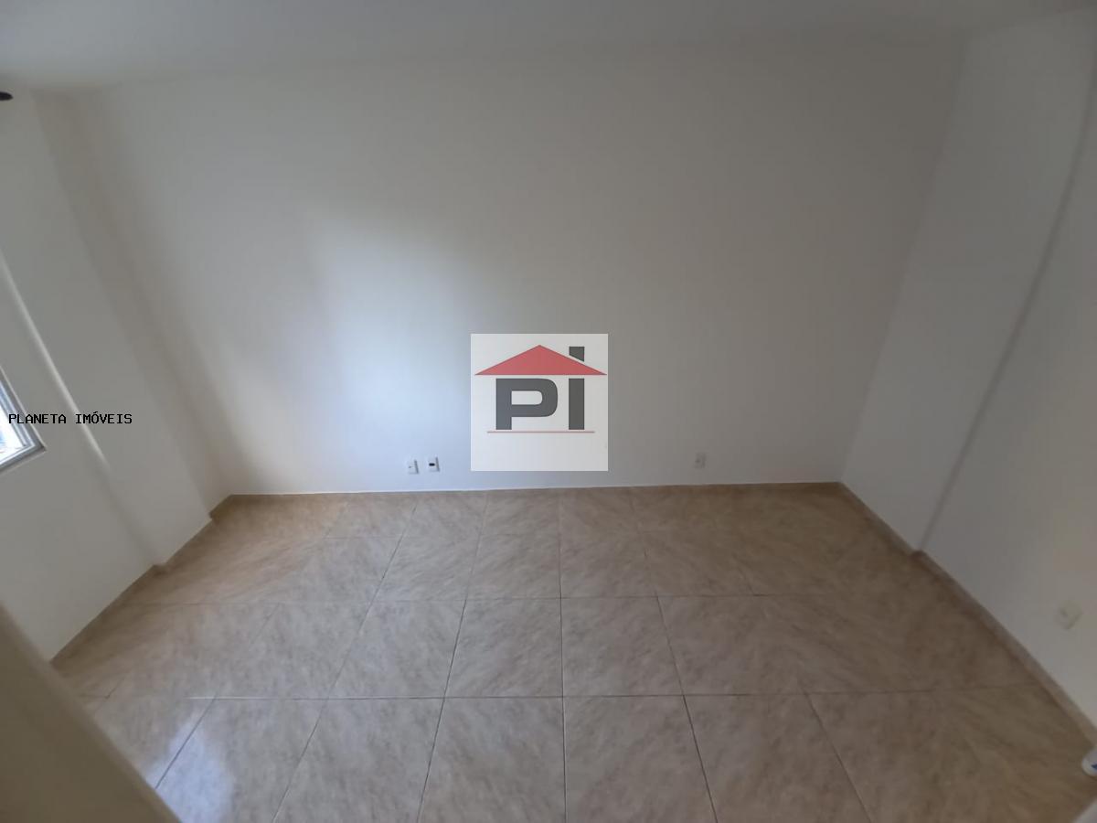 Apartamento à venda com 3 quartos, 70m² - Foto 11