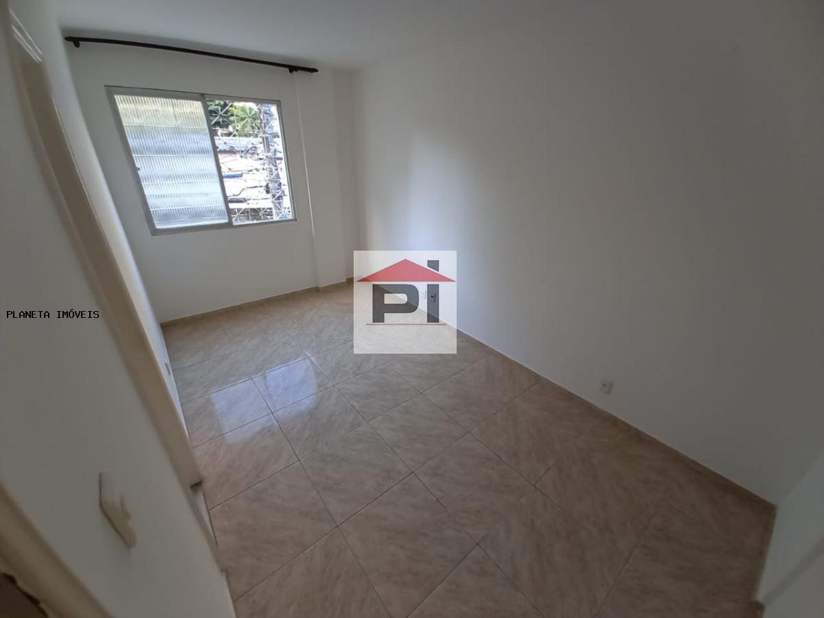 Apartamento à venda com 3 quartos, 70m² - Foto 12