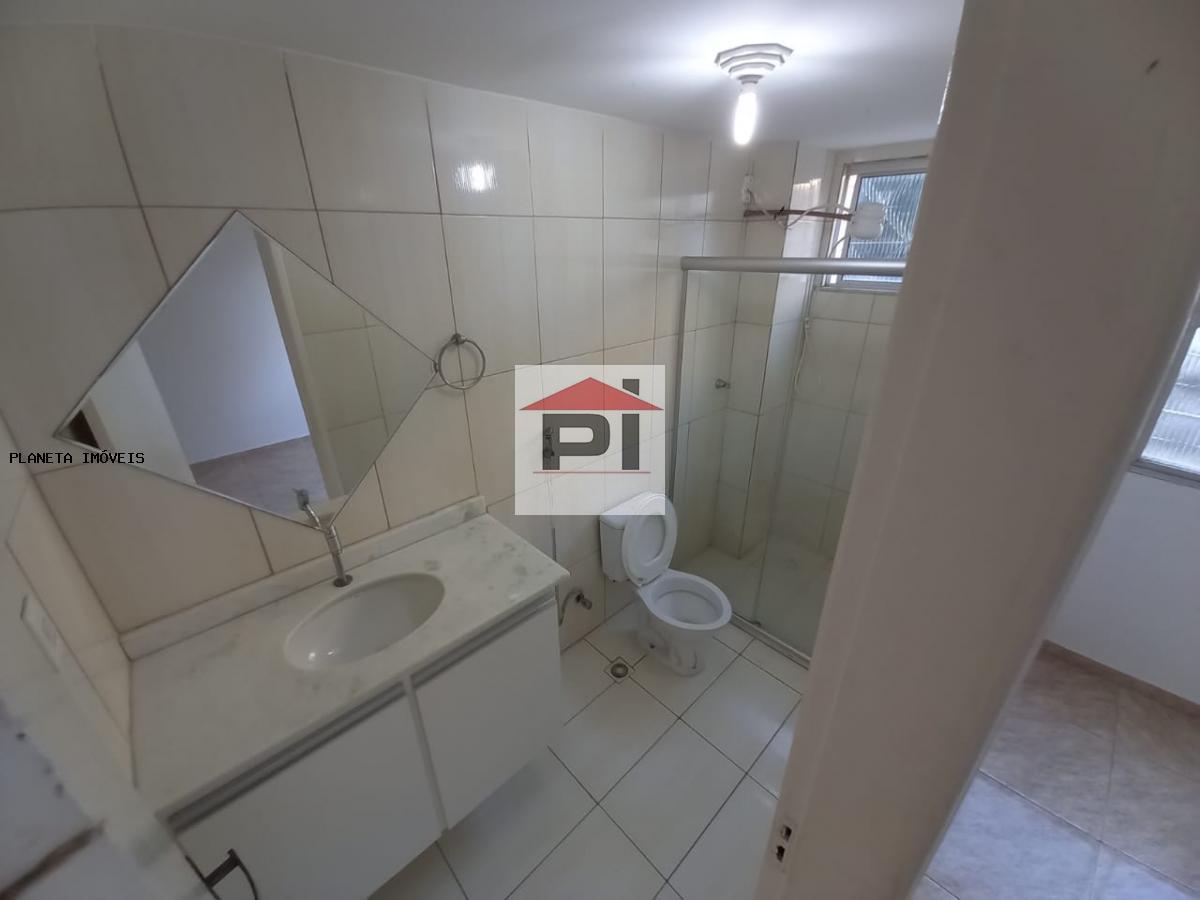 Apartamento à venda com 3 quartos, 70m² - Foto 14