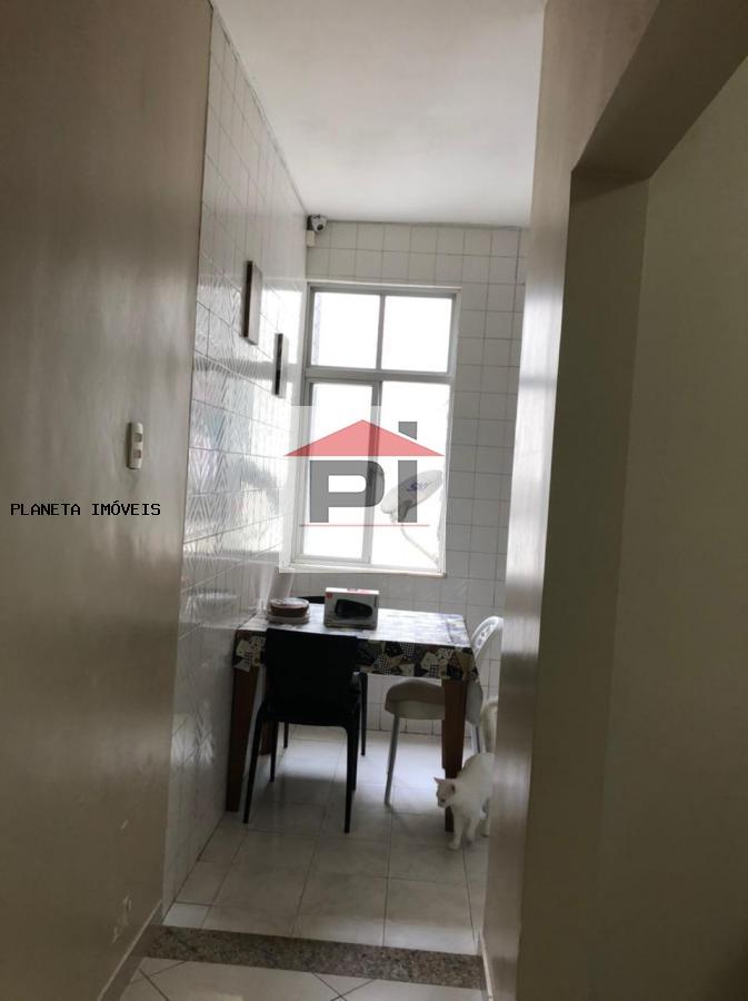 Apartamento à venda com 3 quartos, 145m² - Foto 18