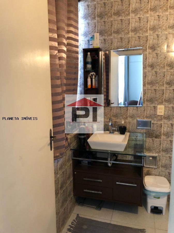 Apartamento à venda com 3 quartos, 145m² - Foto 21