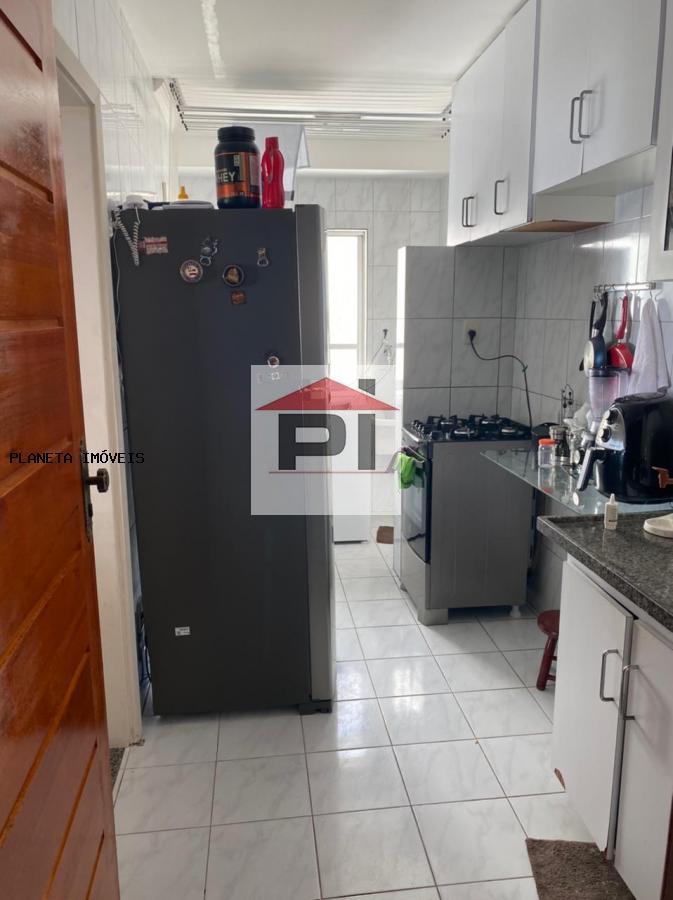 Apartamento à venda com 3 quartos, 86m² - Foto 11