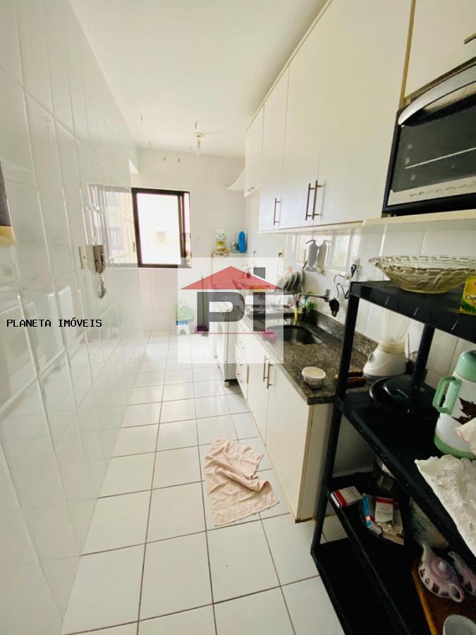 Apartamento à venda com 3 quartos, 74m² - Foto 10