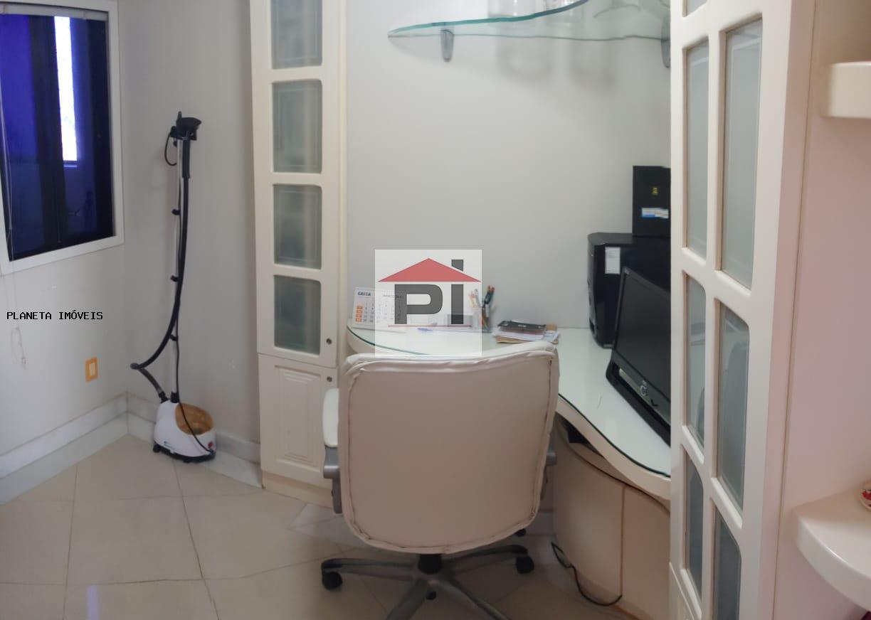 Apartamento à venda com 3 quartos, 100m² - Foto 11